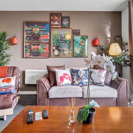 Anime Suite - Central And Free Parking With Netflix Birmingham Kültér fotó
