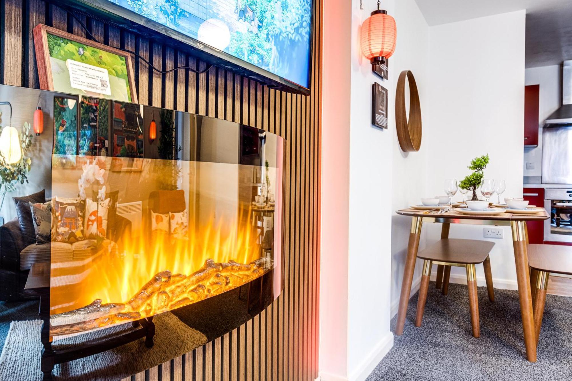 Anime Suite - Central And Free Parking With Netflix Birmingham Kültér fotó